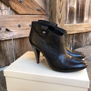 Coach Brown Aliza Leather Black Boots/Booties